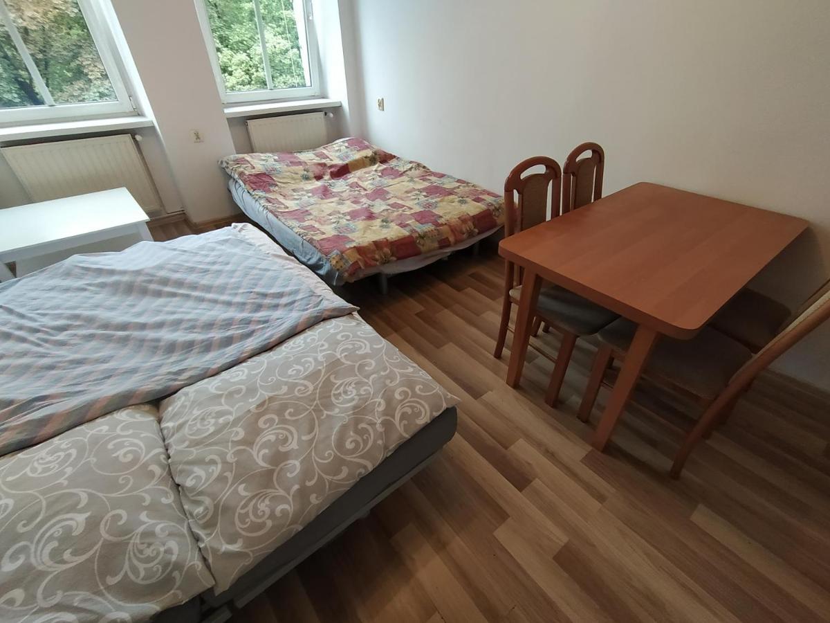 Appartamento Krasinskiego Park 56 Breslavia Esterno foto